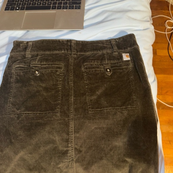 Carhartt green corduroy size 6 skirt - Picture 1 of 6